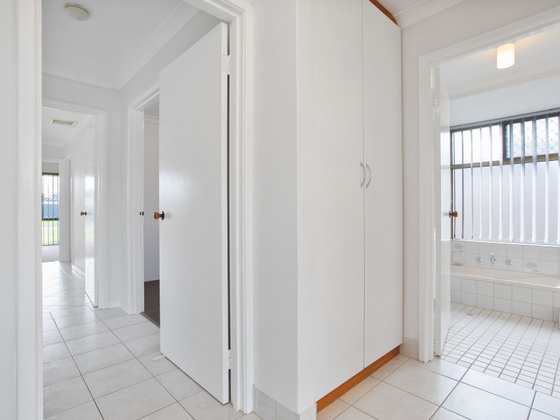 16a Labyrinth Way, South Lake WA 6164