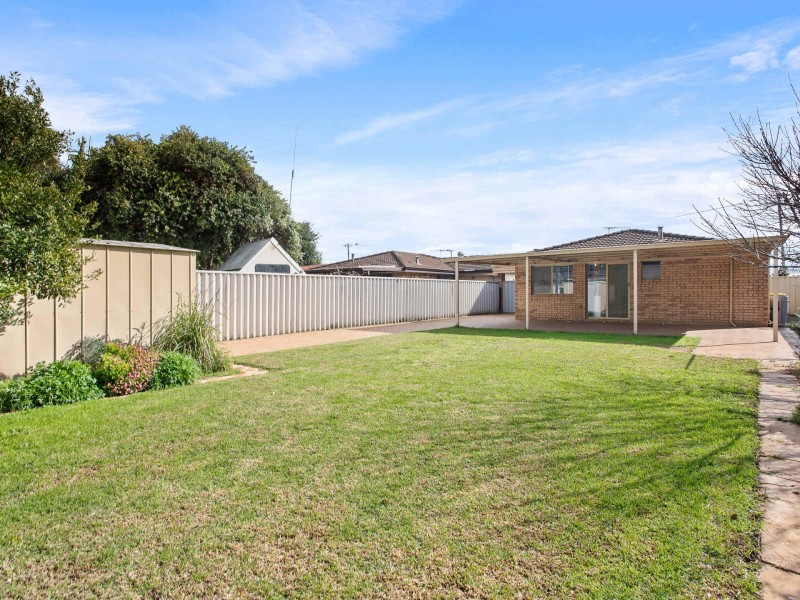 16a Labyrinth Way, South Lake WA 6164