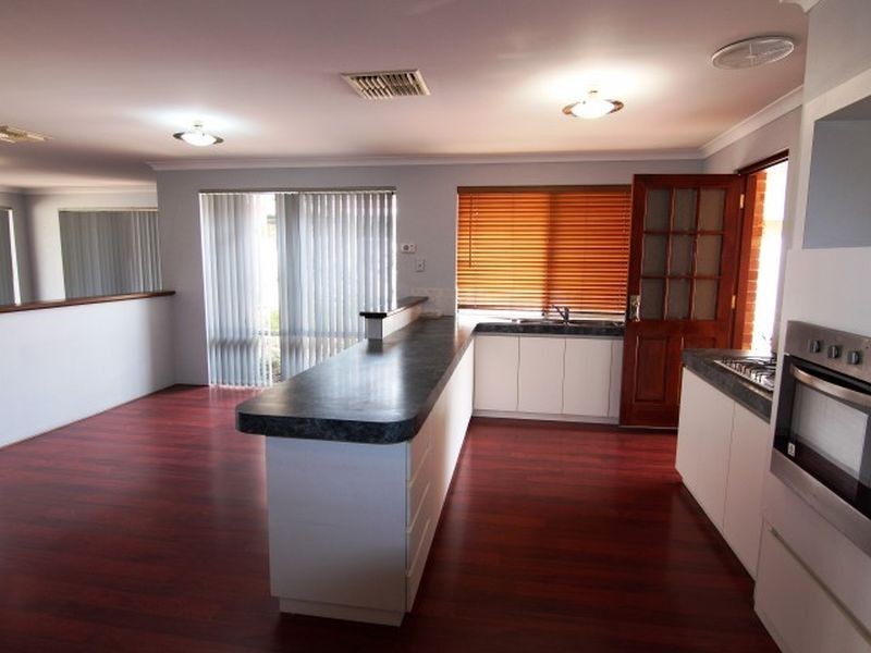 1 Sorell Way, Atwell WA 6164