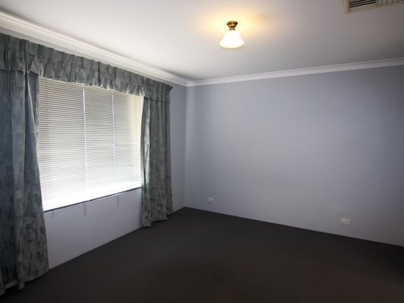 1 Sorell Way, Atwell WA 6164