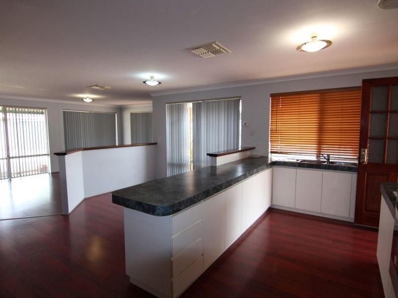 1 Sorell Way, Atwell WA 6164