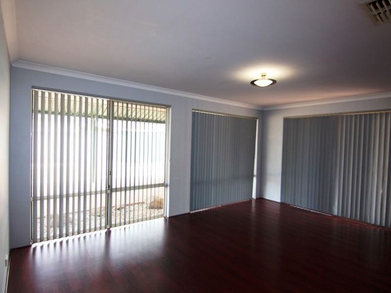 1 Sorell Way, Atwell WA 6164