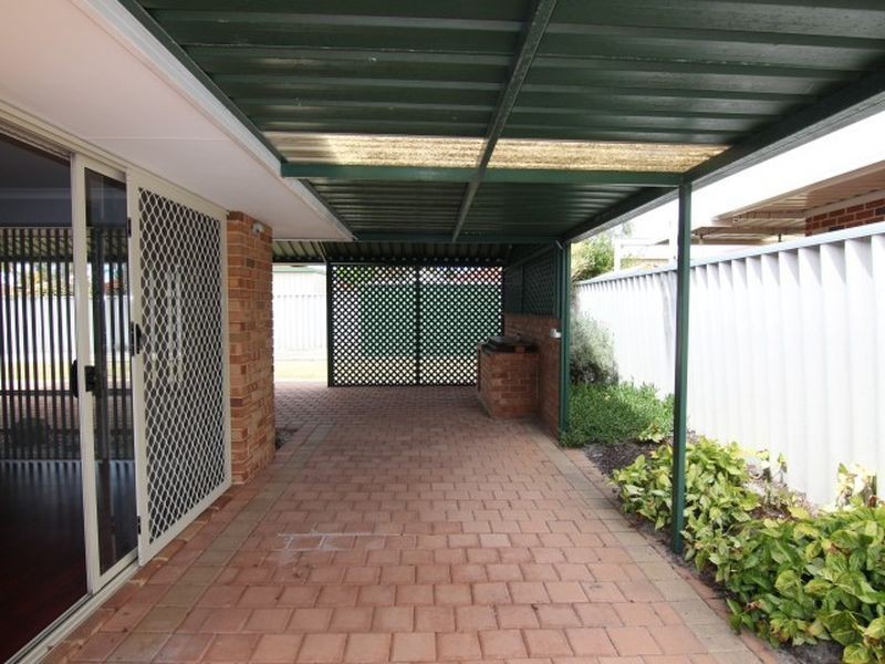 1 Sorell Way, Atwell WA 6164