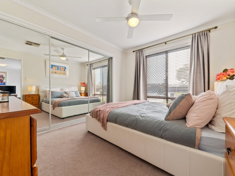 16 Keslake Way, Parkwood WA 6147