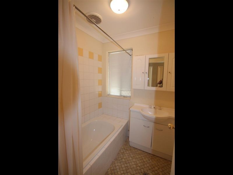 11 Elderberry Drive, Parkwood WA 6147