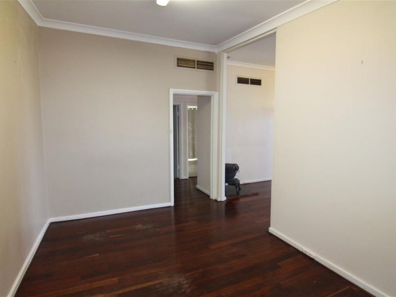 86 Lacey Street, Beckenham WA 6107