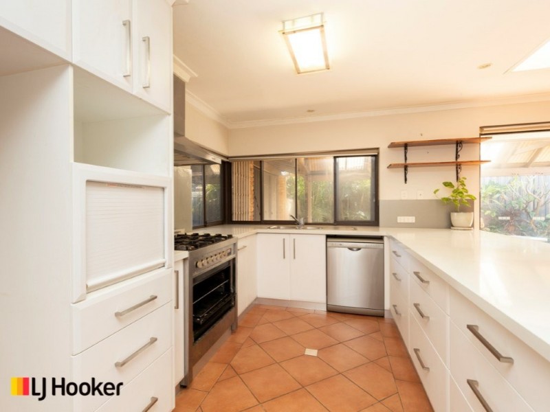 19 Silky Oak Lane, Willetton WA 6155