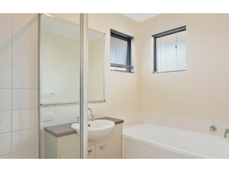 7 Platypus Parkway, Beeliar WA 6164