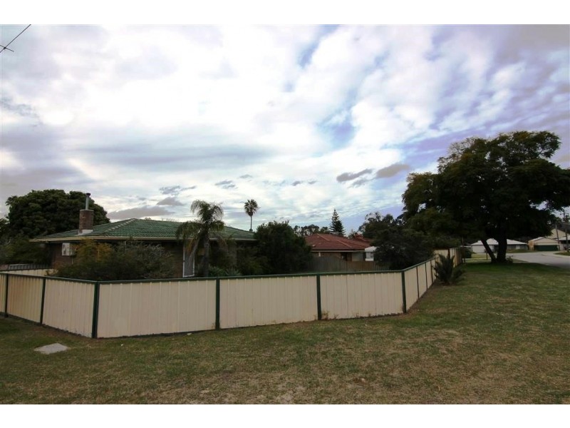 3 Rosekelly Road, Gosnells WA 6110