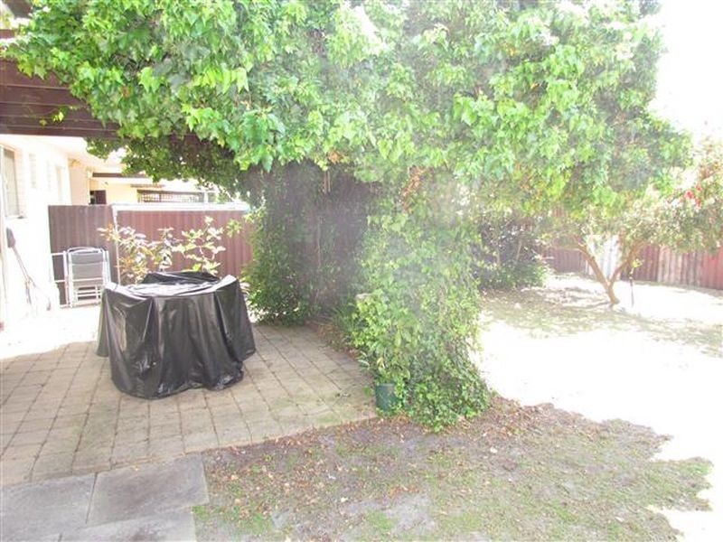 9/19 Freesia Way, Willetton WA 6155