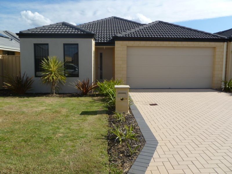 16 Bunratty Link, Canning Vale WA 6155