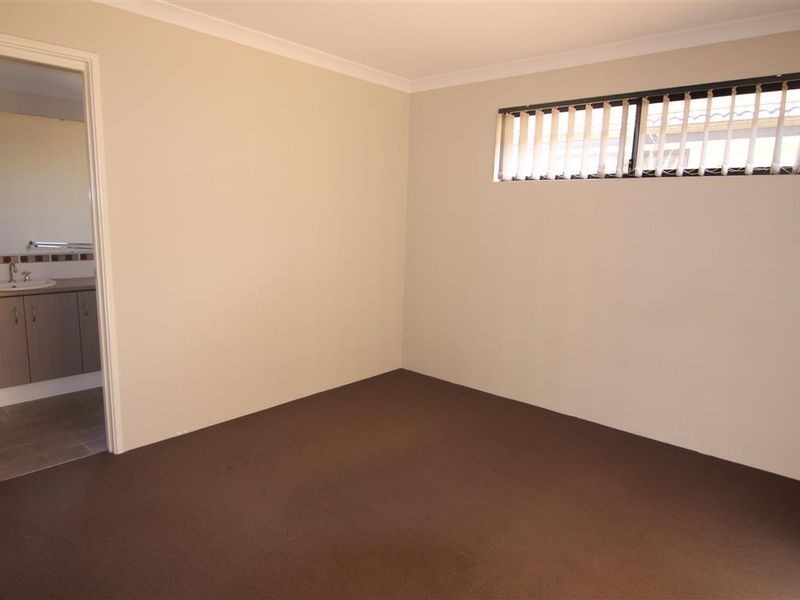 16 Bunratty Link, Canning Vale WA 6155