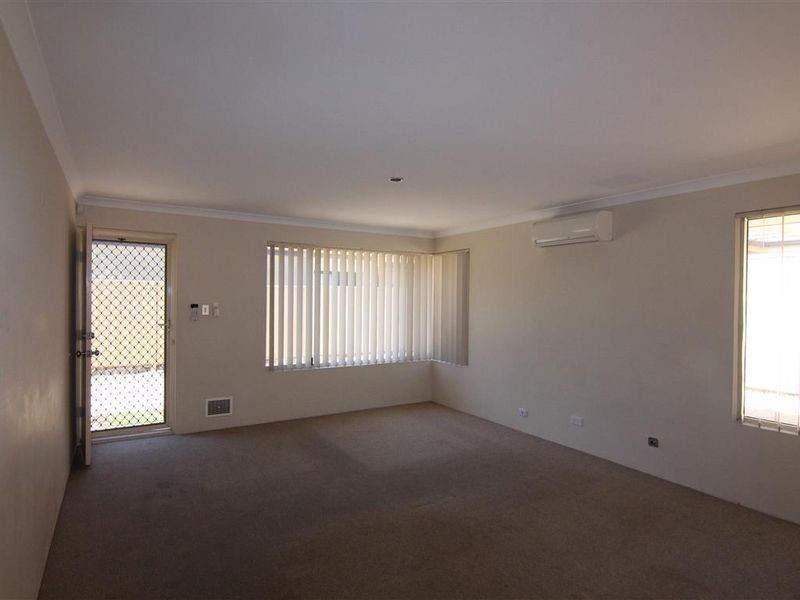 43b Stroughton Road, Westminster WA 6061