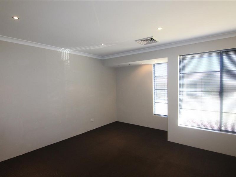 17 Newell Loop, Gosnells WA 6110