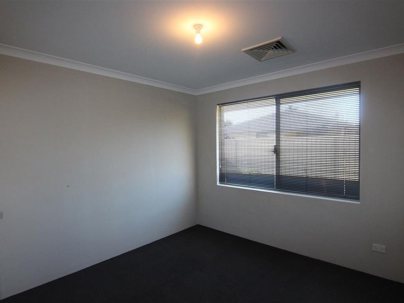 17 Newell Loop, Gosnells WA 6110