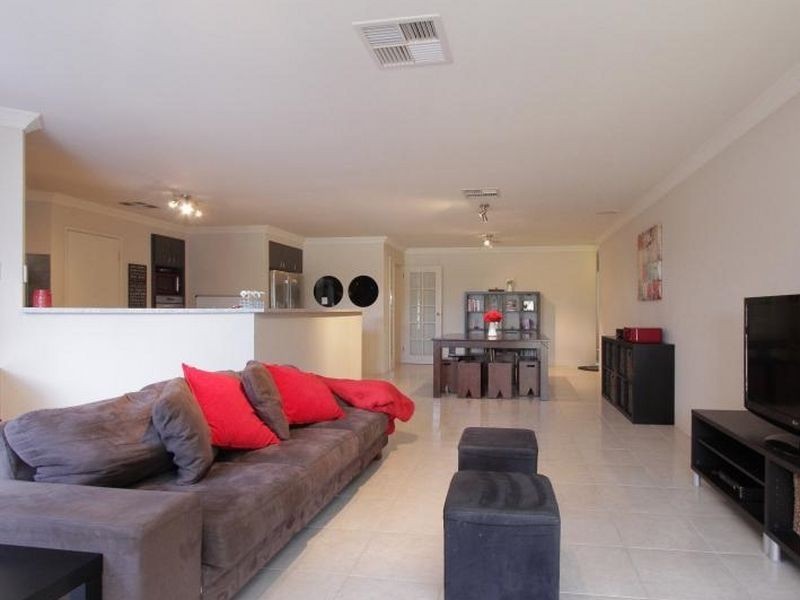 24a Apsley Road, Willetton WA 6155