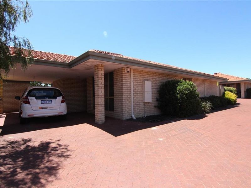 6/15 Summer Place, Thornlie WA 6108
