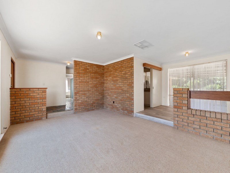 30 Mason Court, South Lake WA 6164