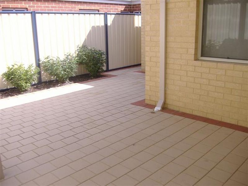 6/41-43 Sixth Road, Armadale WA 6112