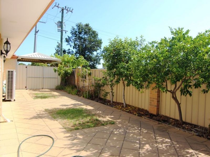 126 Collins Road, Willetton WA 6155