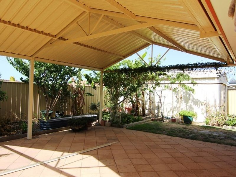 126 Collins Road, Willetton WA 6155