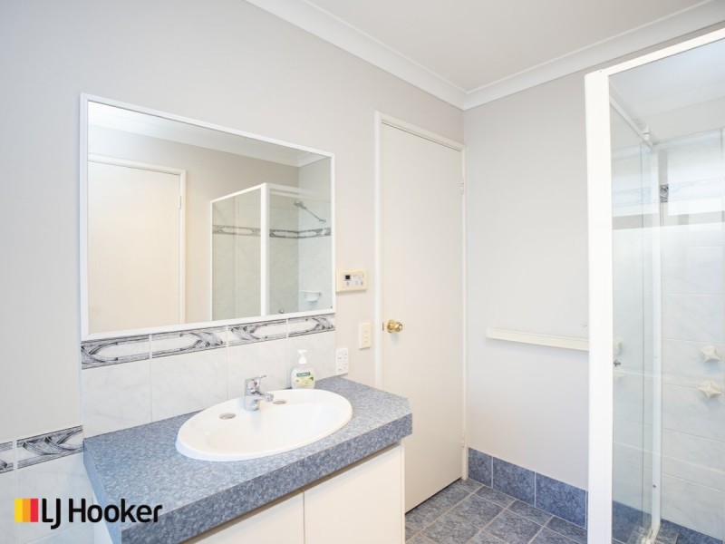 8 Cameron Court, Willetton WA 6155