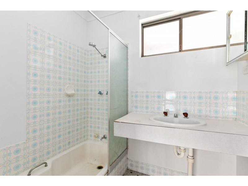 5 Forest Court, Armadale WA 6112