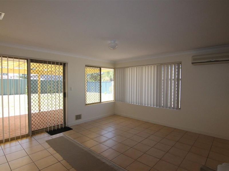 44 Explorer Drive, Thornlie WA 6108