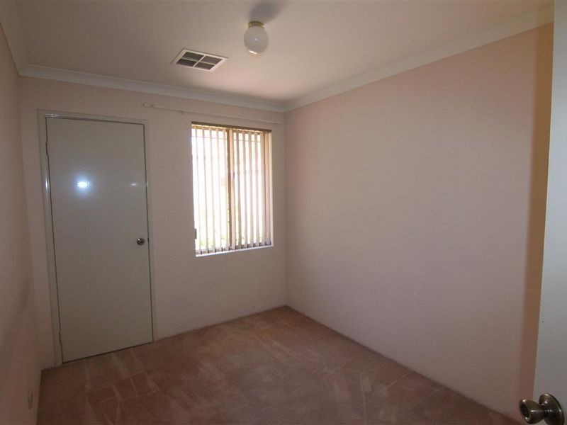 6/15 Summer Place, Thornlie WA 6108