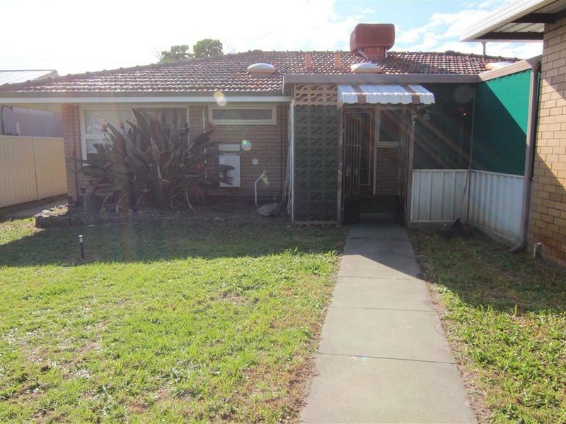 13 Yeeda Street, Riverton WA 6148