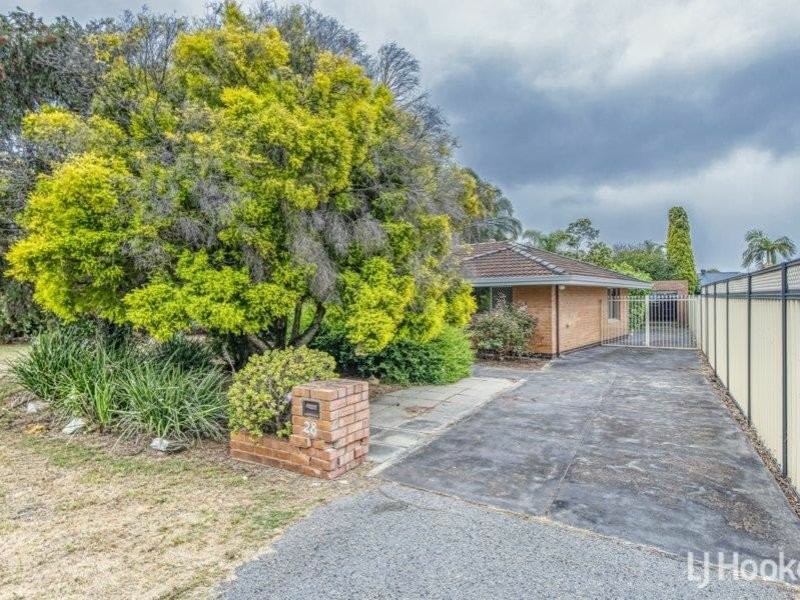 28 Hughenden Drive, Thornlie WA 6108