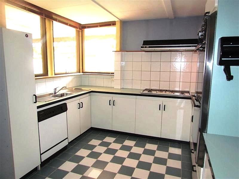 79 Meadowbrook Drive, Parkwood WA 6147