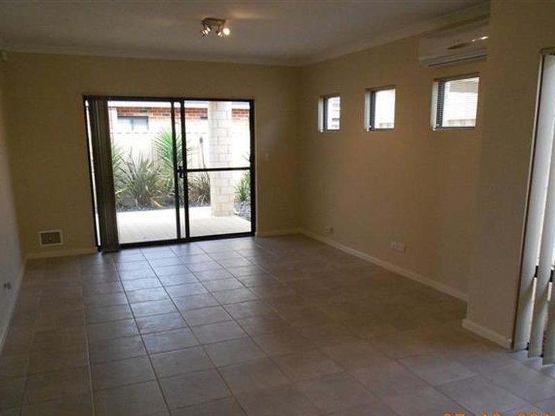 38 Chesterfield Avenue, Hocking WA 6065