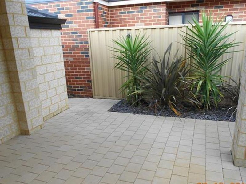 38 Chesterfield Avenue, Hocking WA 6065