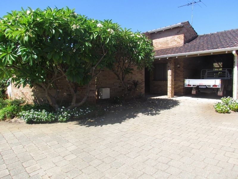 9/26 Earlston Way, Booragoon WA 6154