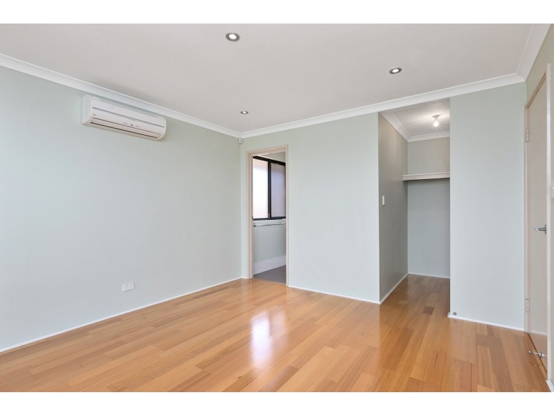 34 Frankenia Turn, Success WA 6164