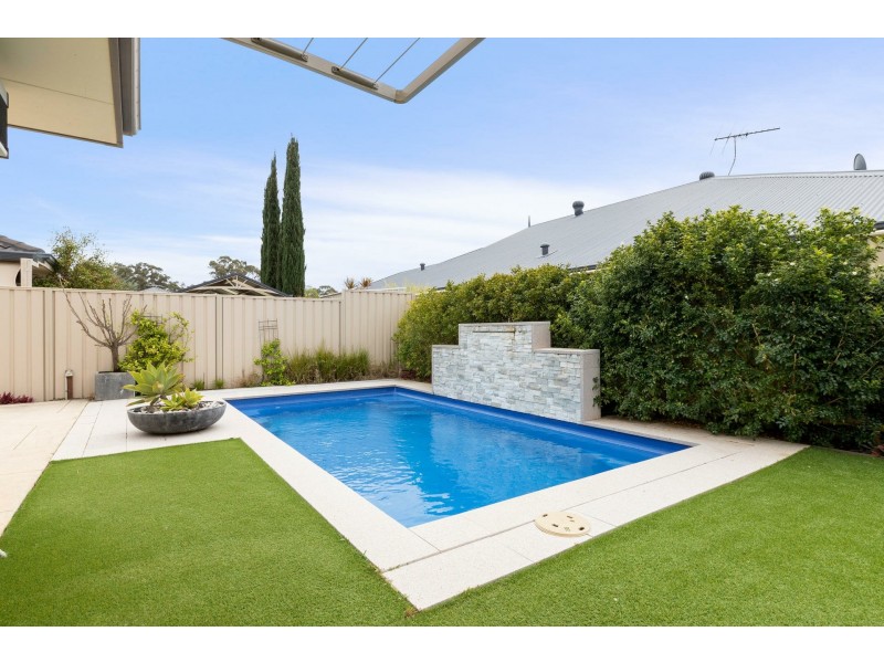 34 Frankenia Turn, Success WA 6164