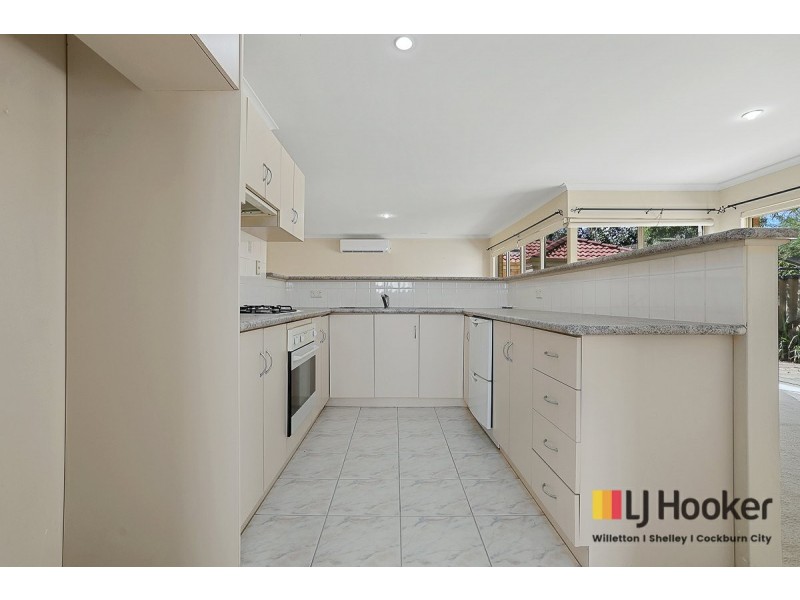 4/10 Tyre Avenue, Riverton WA 6148