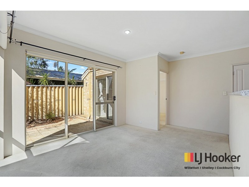 4/10 Tyre Avenue, Riverton WA 6148