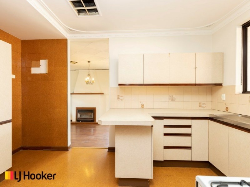 13 Rhonda Avenue, Willetton WA 6155