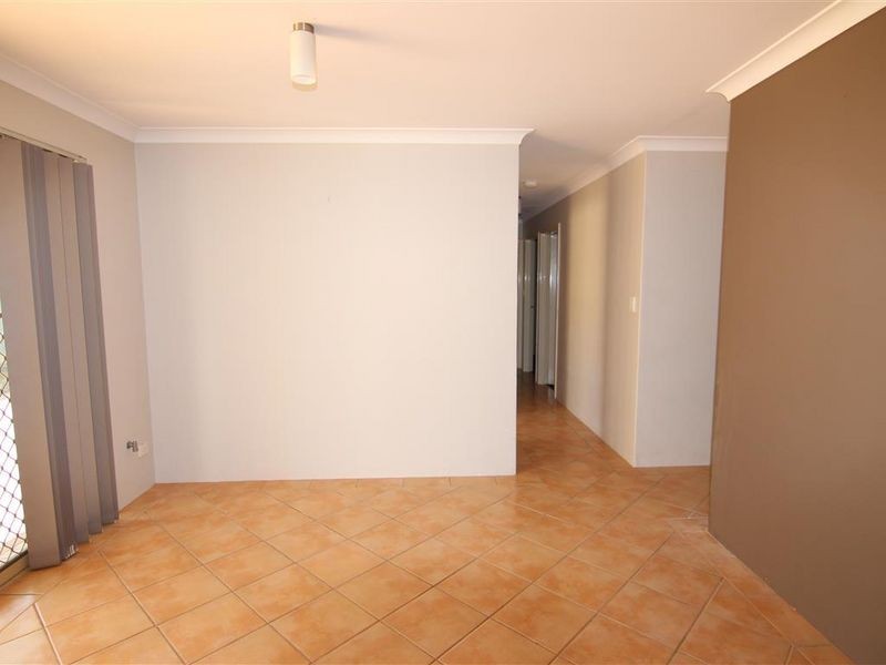 16a Camelot Court, Thornlie WA 6108