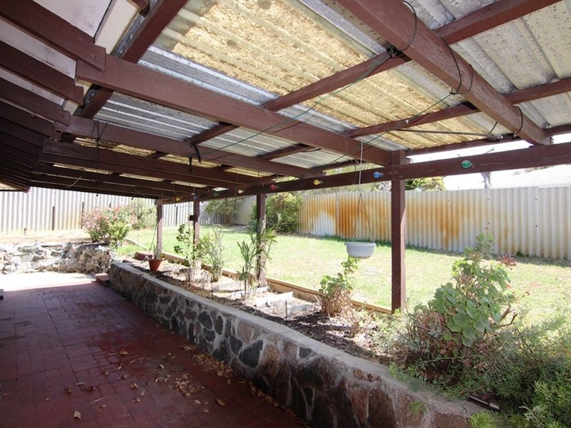 36 Lambertia Way, Ferndale WA 6148