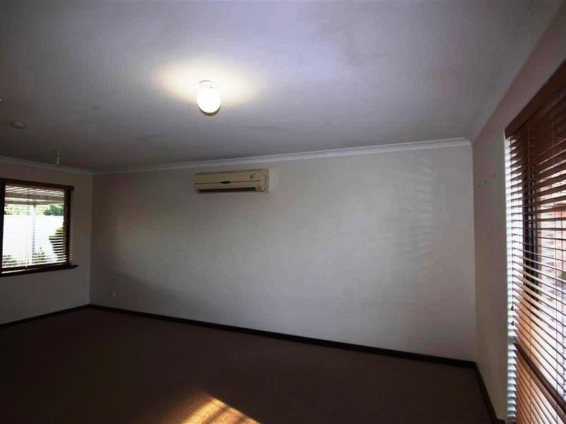 5a Werribee Crescent, Willetton WA 6155