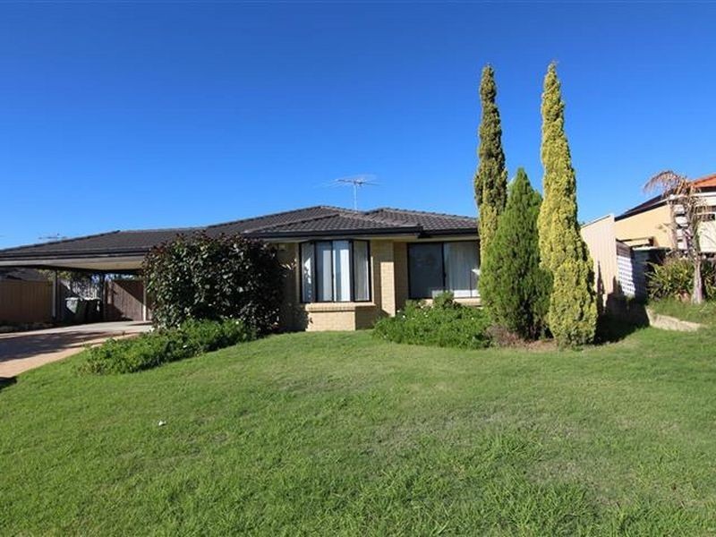 9 Grangemouth Turn, Kinross WA 6028