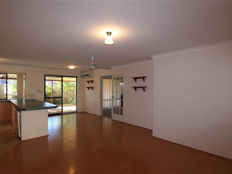 9 Grangemouth Turn, Kinross WA 6028