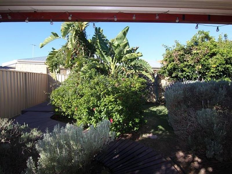 9 Grangemouth Turn, Kinross WA 6028