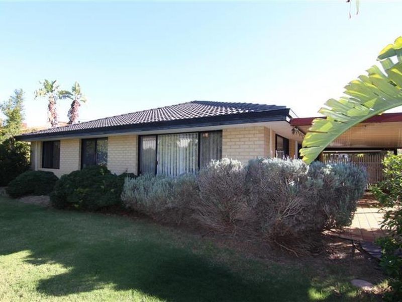 9 Grangemouth Turn, Kinross WA 6028