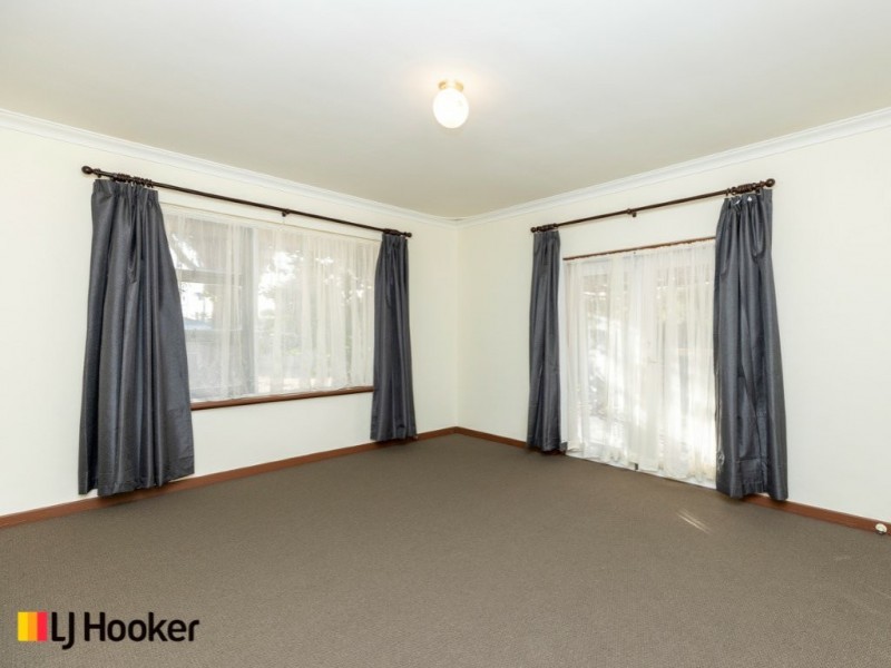 148 Seventh Avenue, Armadale WA 6112