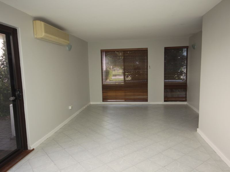 2/122 Labouchere Road, South Perth WA 6151