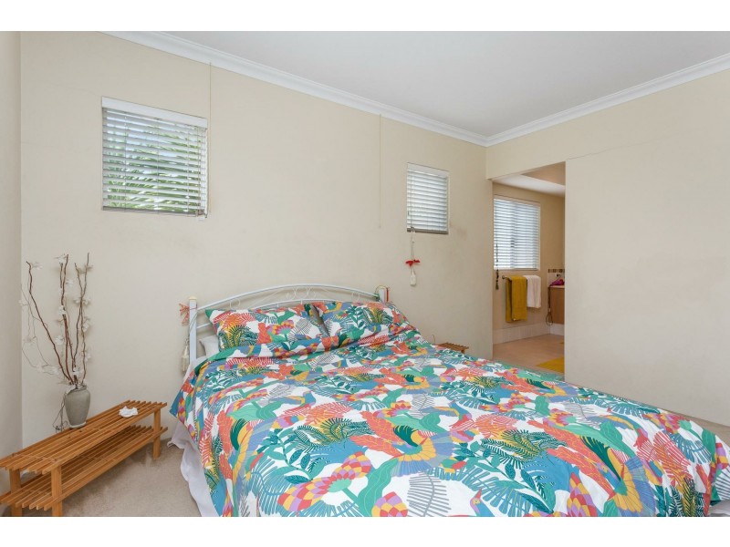 7 Caxton Parkway, Canning Vale WA 6155